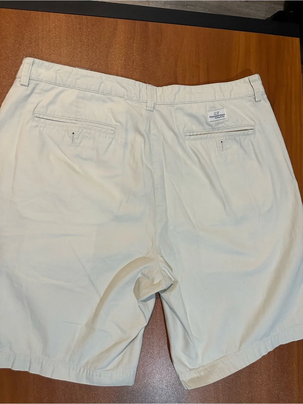 Vineyard Vines Men’s 100% Cotton Khaki Chino Shorts Size 36 Flat Front Beige